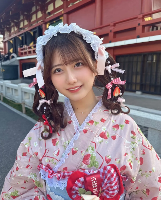 图一:你以为的日本美女
图二:大多数的日本女生！
