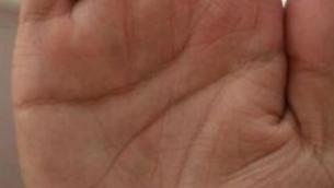 这种手纹，如果是从商求财，必定是财如流水，连绵不断