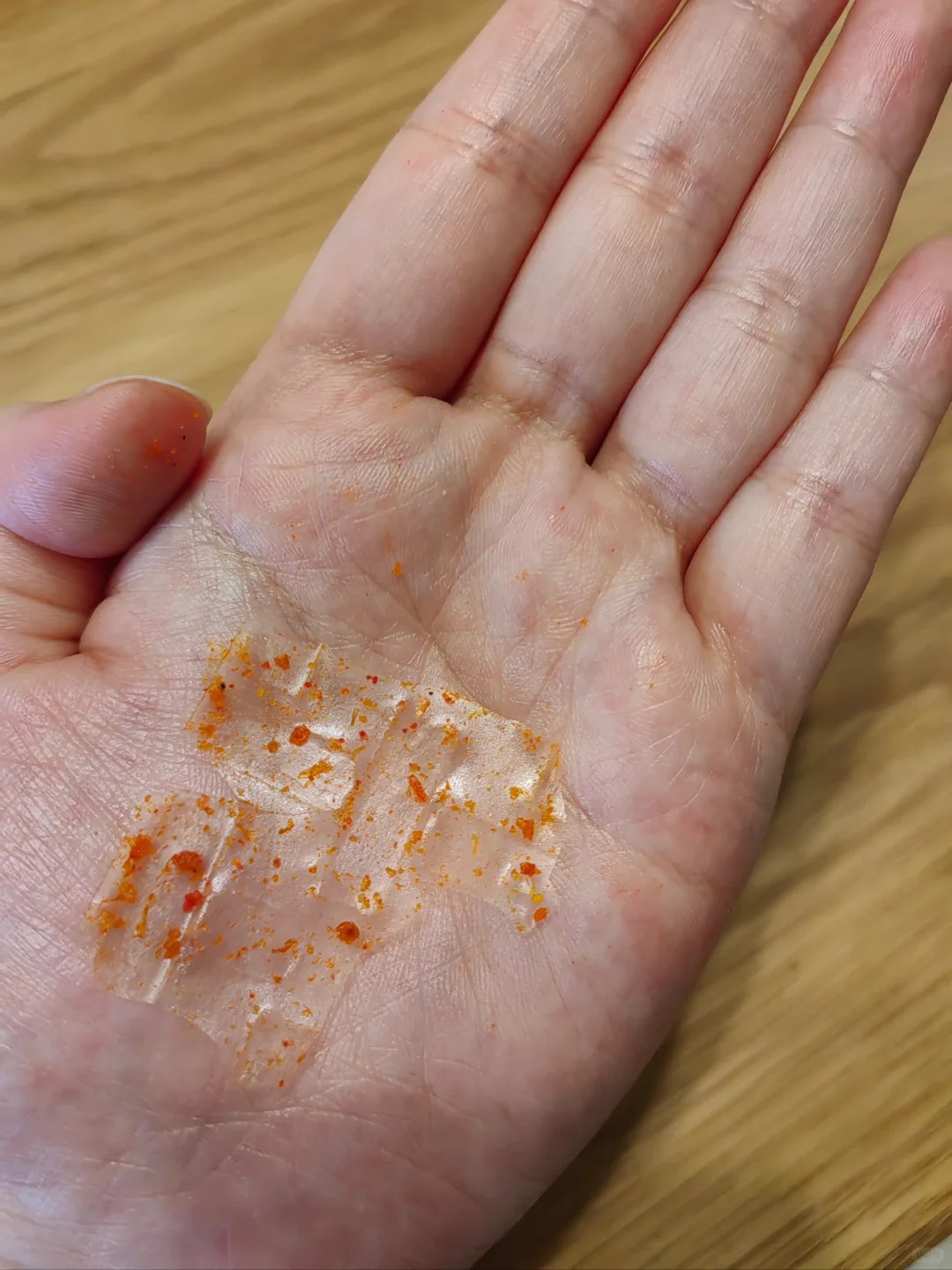 老公半夜偷吃留下的，大家帮我看看是什么
今晚少吃一粒米，半夜恶狼就是你

猪妖天