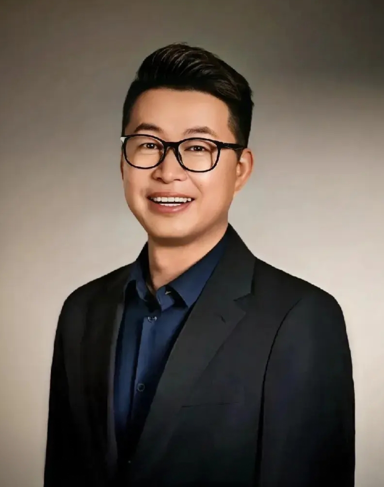 除了荣耀CMO姜海荣离职，目前听闻原中国区总裁倪嘉悦也将提交离职，姜海荣的离职是
