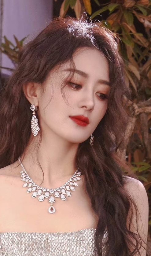 赵丽颖的情感生活