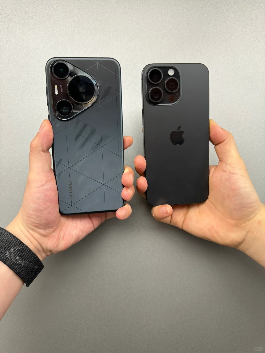 有对比才有伤害
最近打算换手机，身边的朋友有推荐华为的，也有推荐苹果的，纠结了，