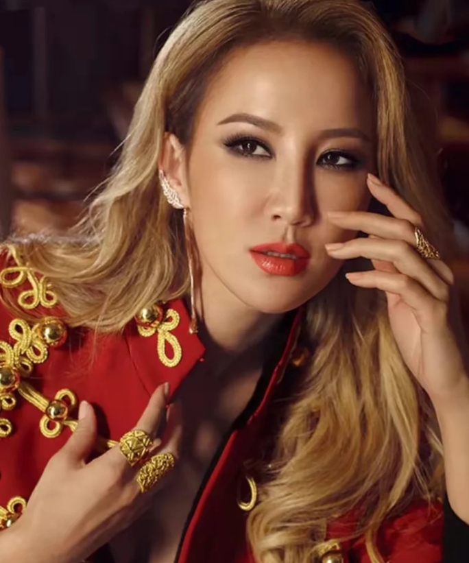 李玟离世原因揭秘：冷漠丈夫成致命一击