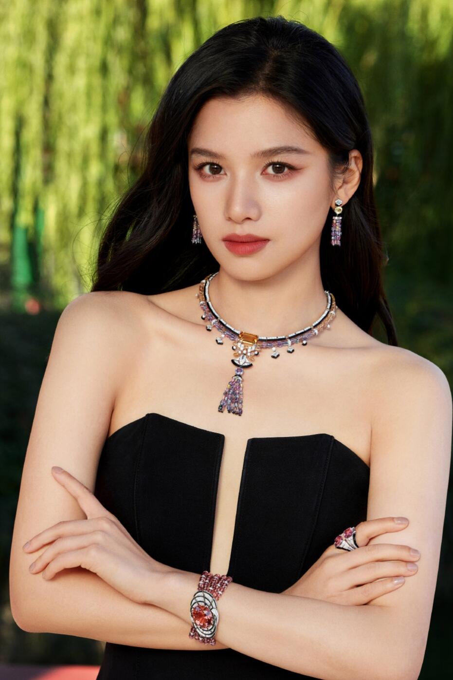 张婧仪，直击心灵的惊艳美