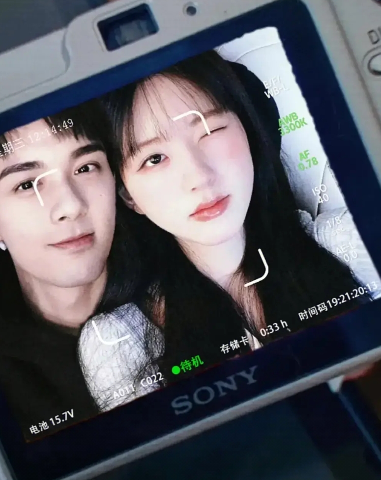 95花和85花确实不一样！

刘诗诗最火的古偶剧《步步惊心》，她拍完就跟吴奇隆在