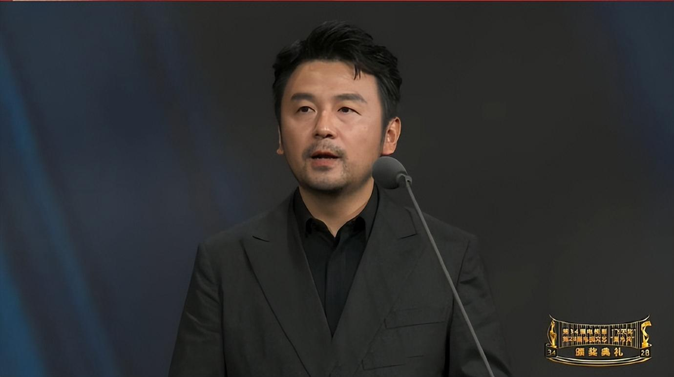 第34届飞天奖的获奖名单公布了，有四个让人意想不到的地方：

1，雷佳音凭借《人