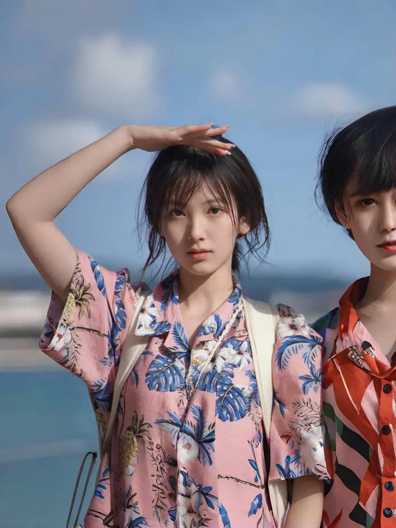 生肖虎的人勤勤恳恳，气质迷人，爱情花盛开，事业正如火如荼地进行着，爱情运势也会非