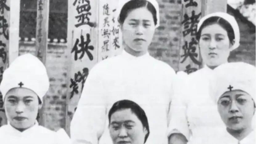 除夕夜的大屠杀！ 白衣天使化身为恶魔