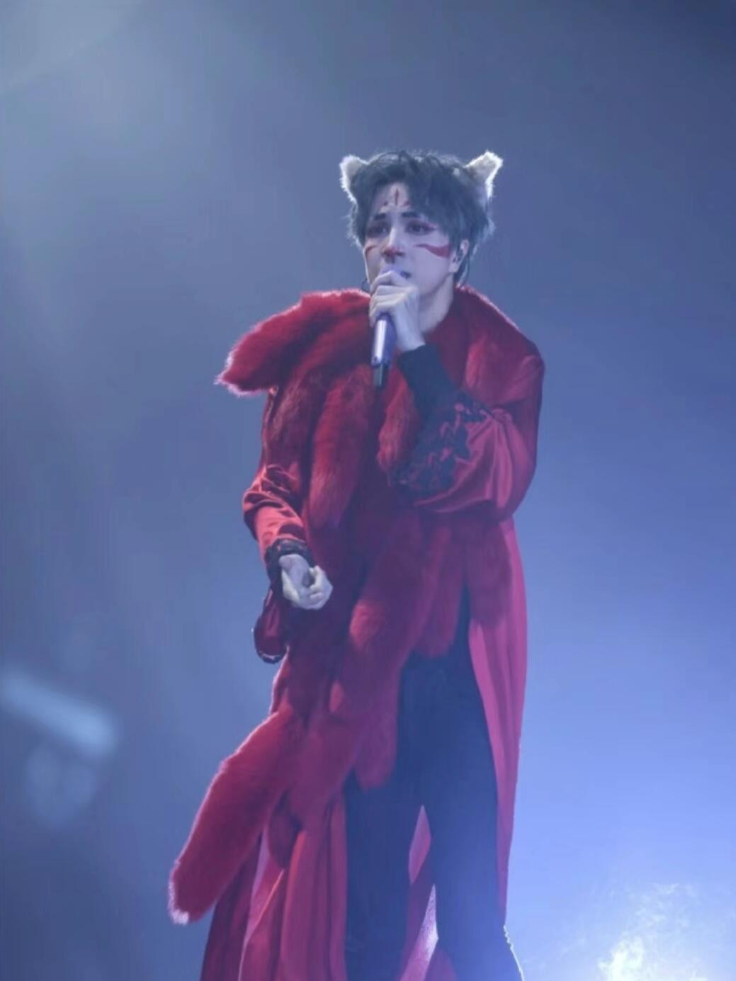 薛之谦：人抓与猫抓的趣谈