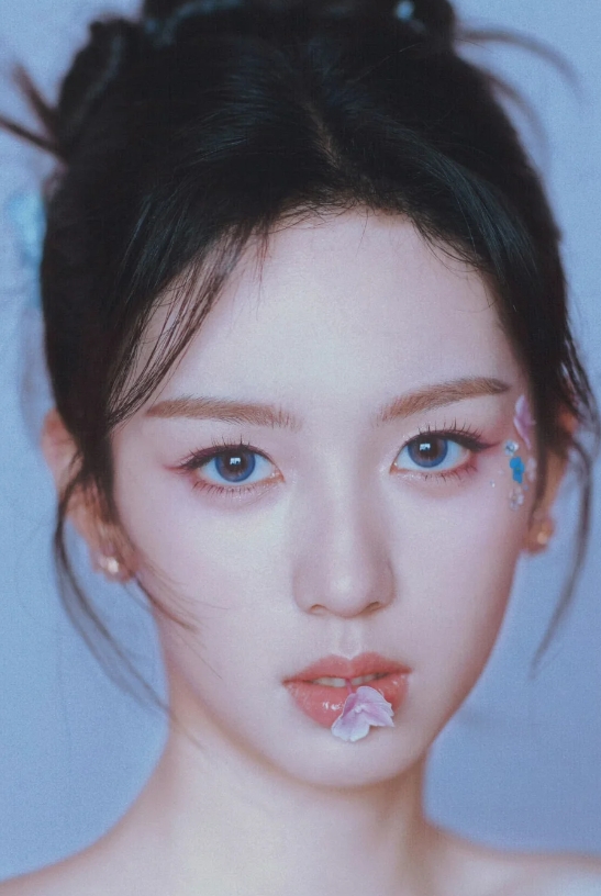 周也——身姿曼妙
