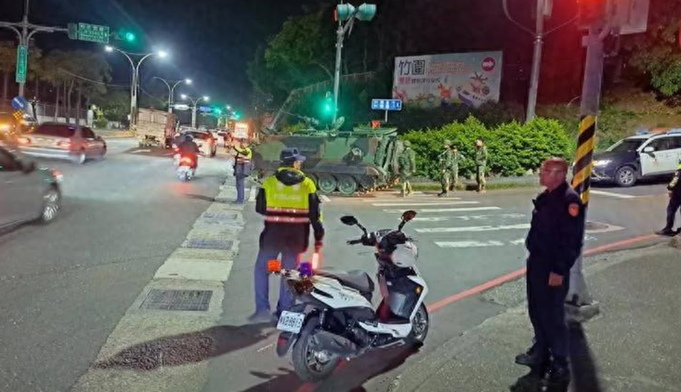 解放军威慑奏效，特朗普承诺不会保护台湾，台当局进入衡山指挥所！
