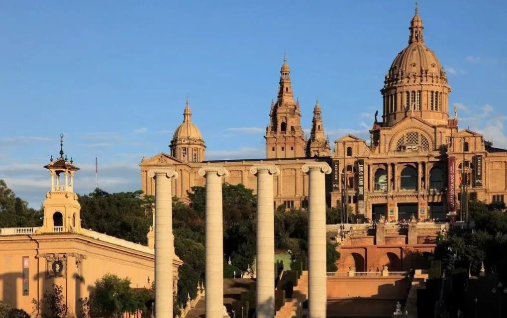 特大喜讯！
巴基斯坦官方刚刚发布震撼消息！
巴基斯坦总理夏巴兹·谢里夫宣布自8月