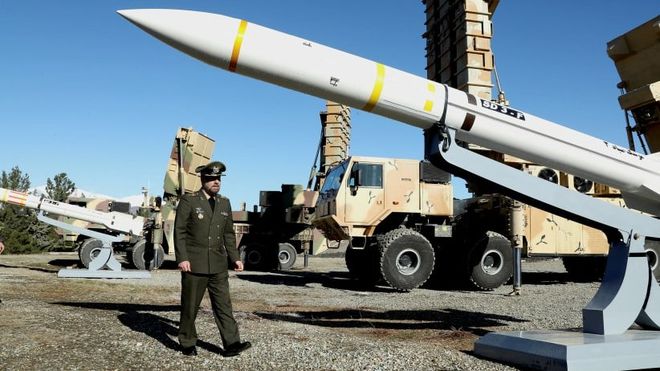 以色列总理威胁伊朗：敢报复就坐等地狱。4月5日，社交平台发布的视频显示，以色列总