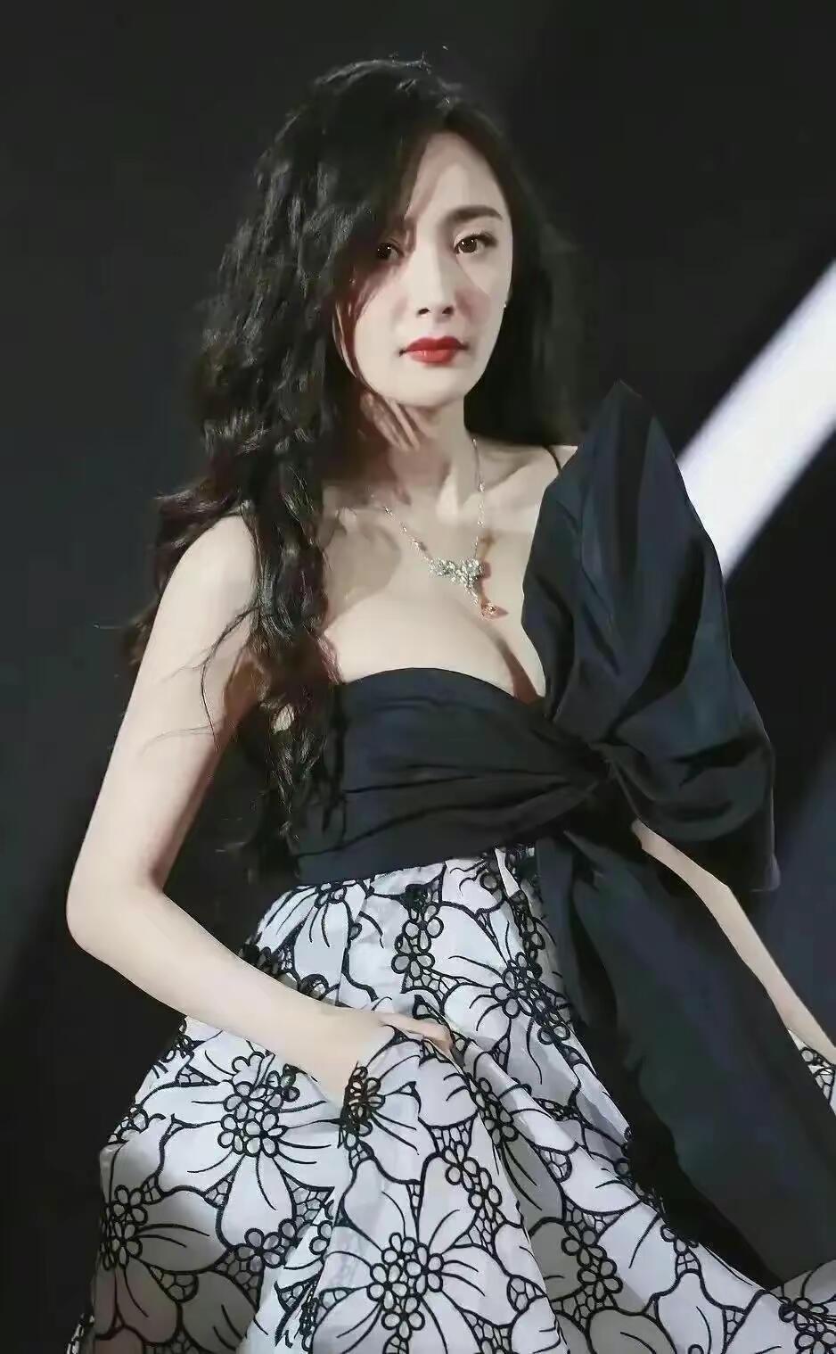 杨幂：娱乐圈的常青树