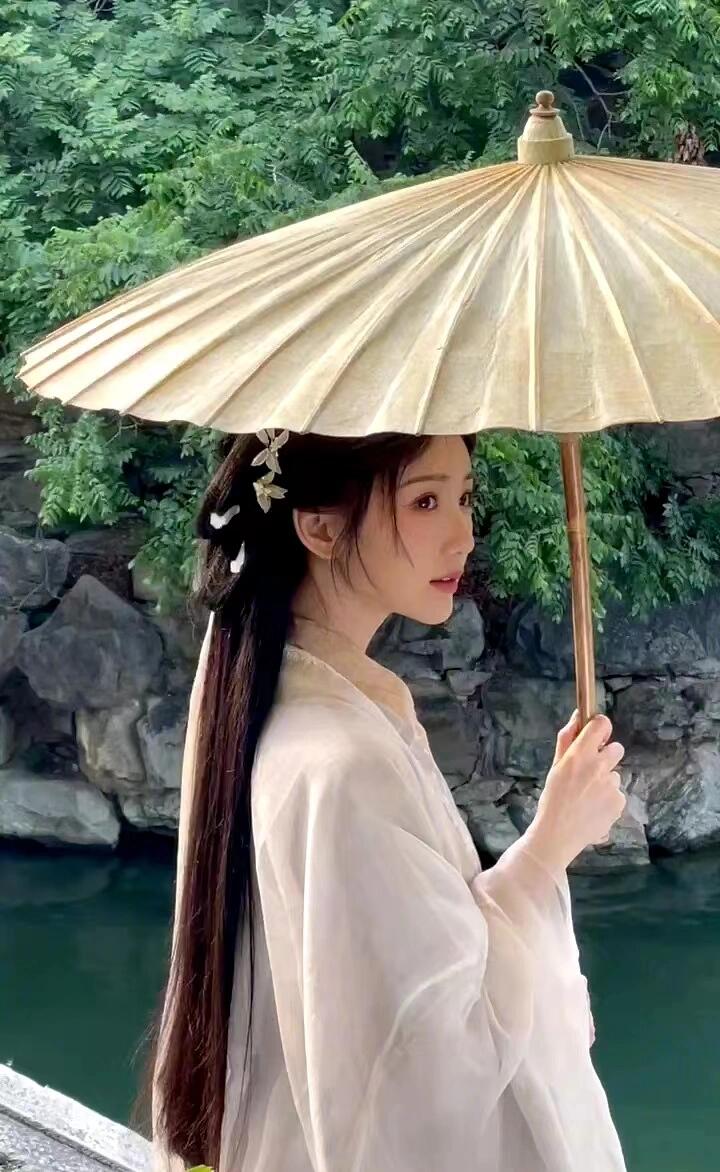 百变甜心毛晓彤