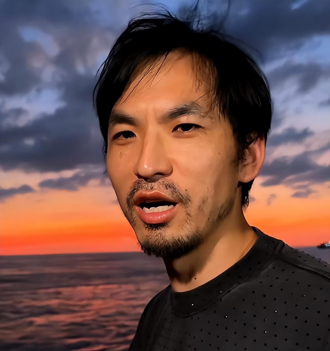 铁头这回被抓了，这三件事真是够扯淡的。
1. 打假其实就是为了自己捞好处。想想也