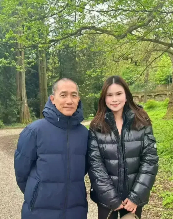 我的个乖乖，我在西双版纳热带雨林碰到了谁？老了，真的老了，我都要认不出来了！