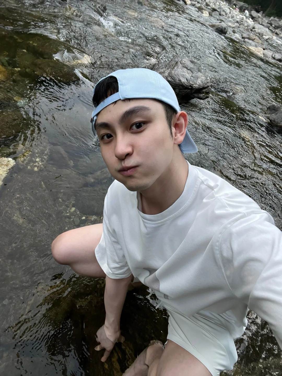 来耍水呀！
夏日进山玩水