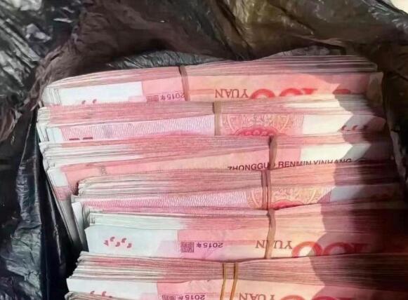 “什么叫洗钱，一个人偷了 1000 万，他想要这个钱买个 800 万的房子，于是
