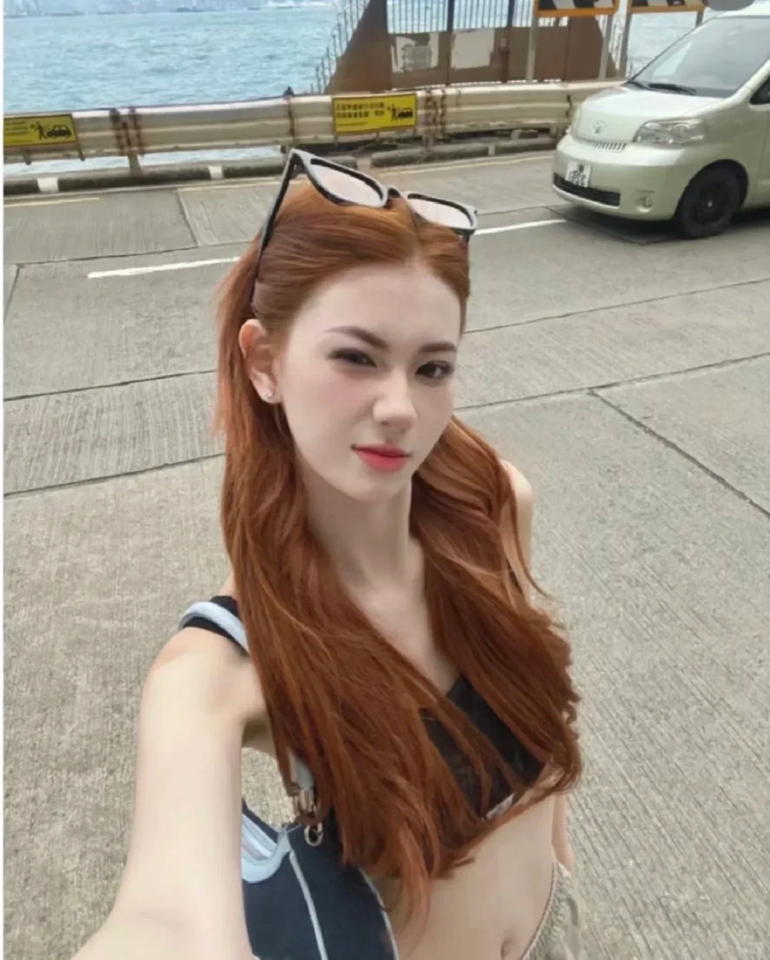 讲真……
求真实分享！！！
这颜色真的巨韩又显白！！
老婆们 这个颜色要漂吗？？