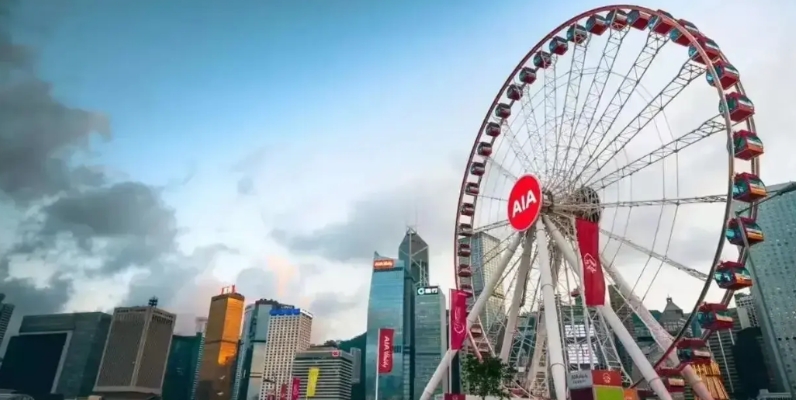 现在很多老师教书态度变了，不打不骂学生：
不扶烂泥，不雕朽木，
不翻咸鱼，不烫死