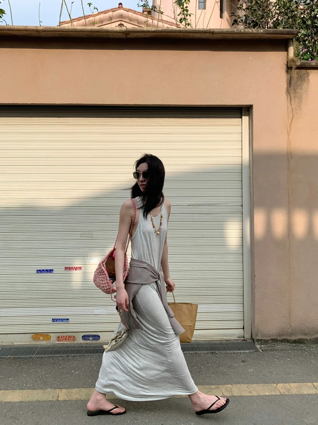 能把我p到海边去吗
咱们直接云度假

夏天的好多搭配都会有种度假感