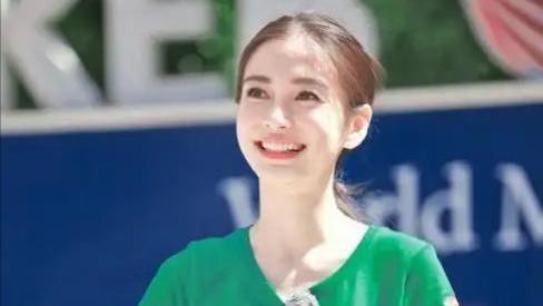 离婚2年，再看黄晓明如今的处境，才懂杨颖的这盘“大棋”！