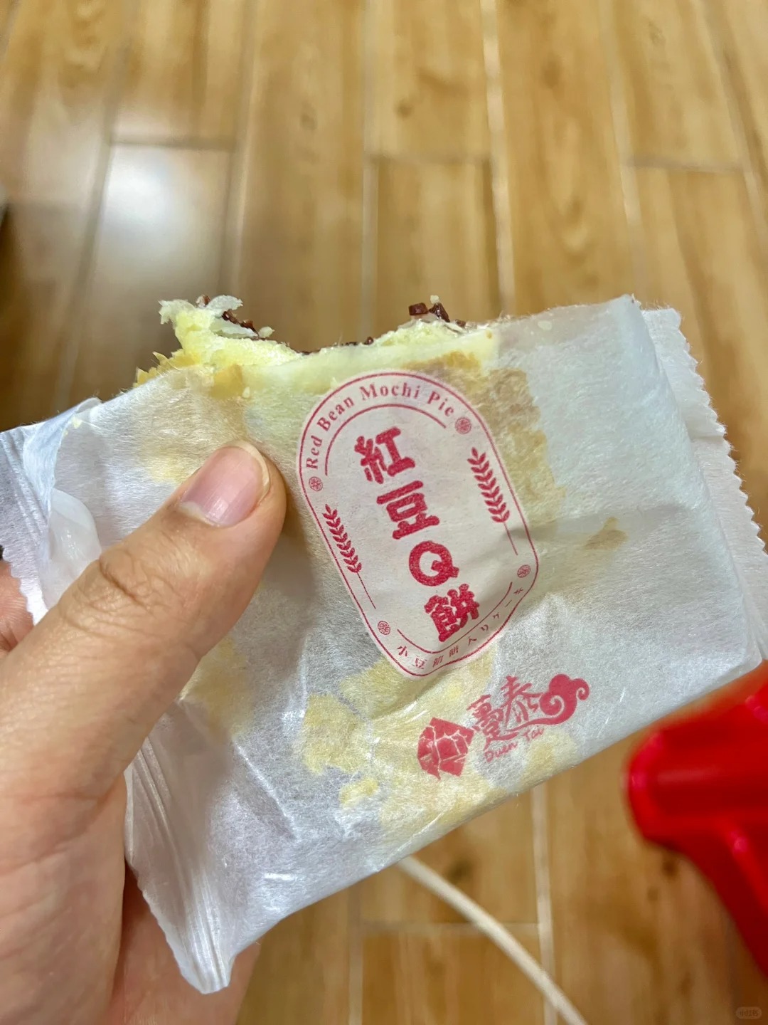 公司来客送的台湾特产但是
网上搜不到同款，好好吃，奶香味十足，软糯香甜，甜度刚刚