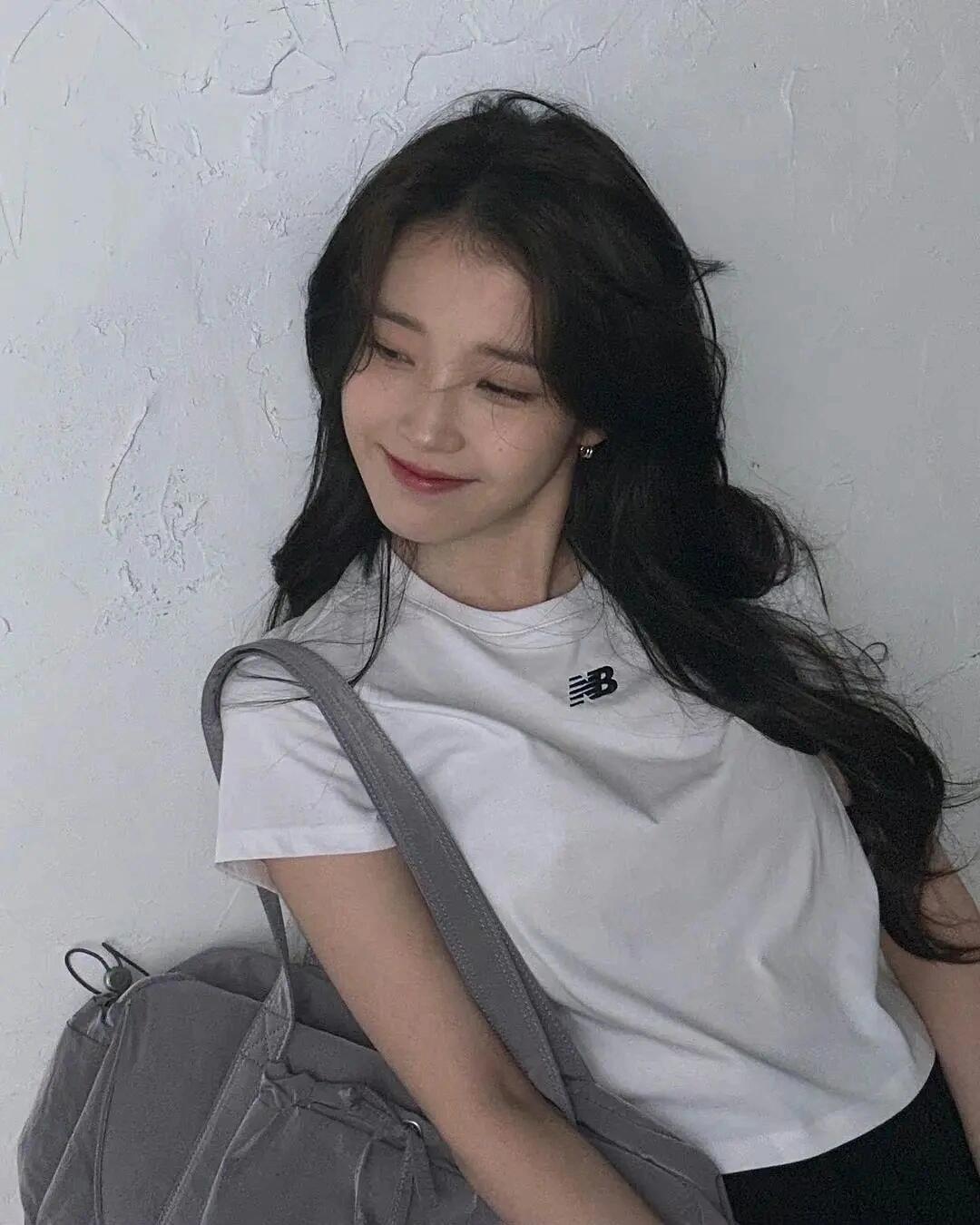 iu美丽女人 