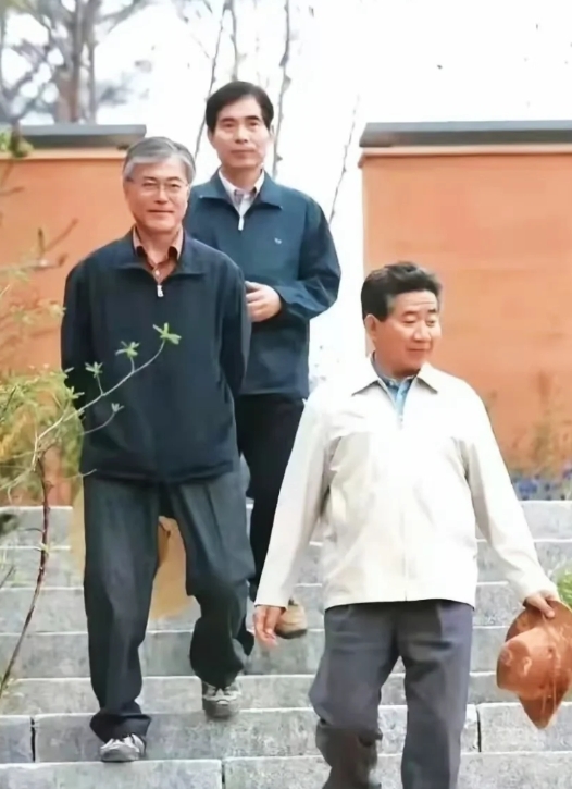 韩版桃园结义