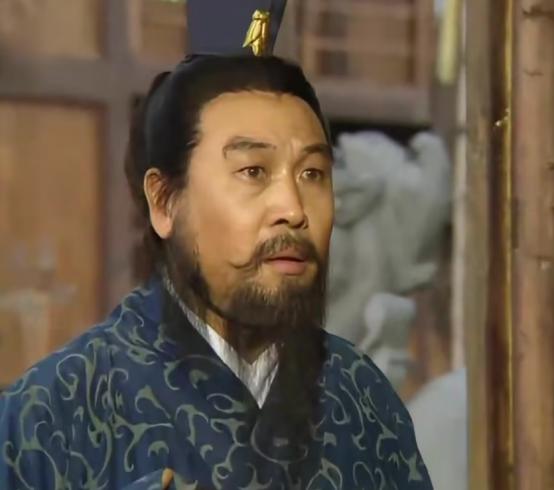 陈宫临终大义与曹操的阴谋：一段三国传奇