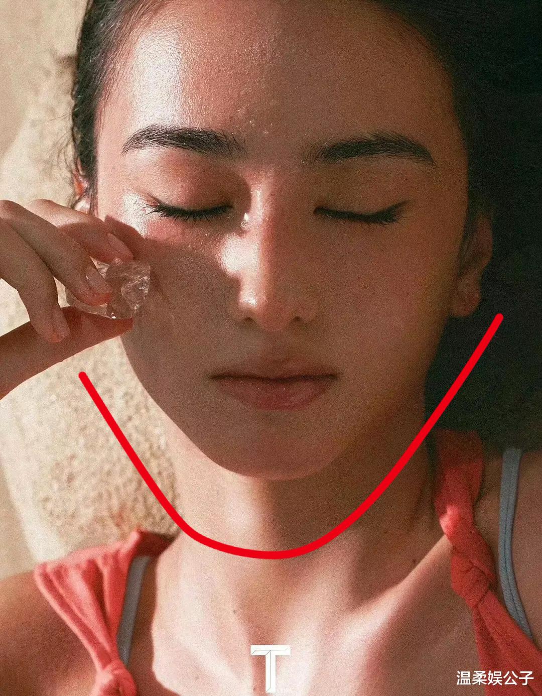 看到张艺谋的新女主角，再看王家卫的李宛妲，真是没对比就没伤害（王家卫张艺谋地位对比）-第17张图片-九妖电影