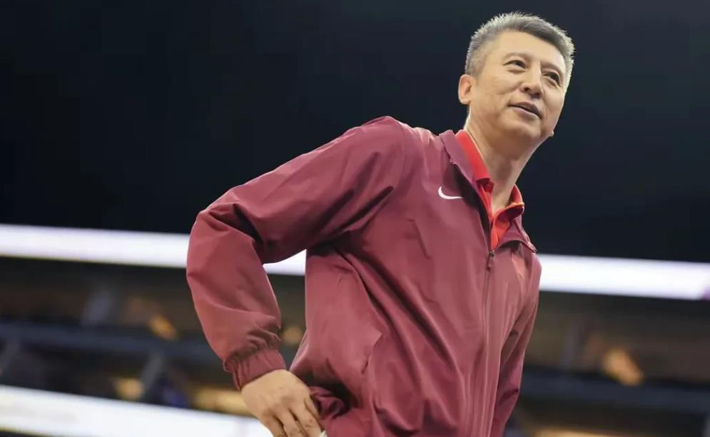 媒体人:不出意外！男篮亚洲杯预选赛12人名单基本出炉，广东三少集体入选，高诗岩取