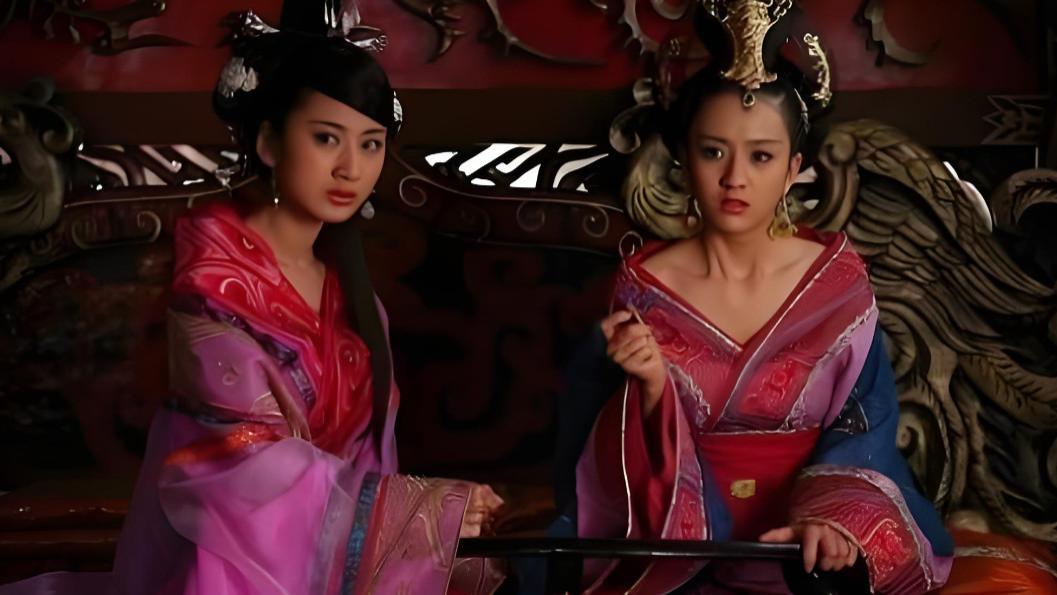 后宫深院：宫女、太监与隐秘情感的交织