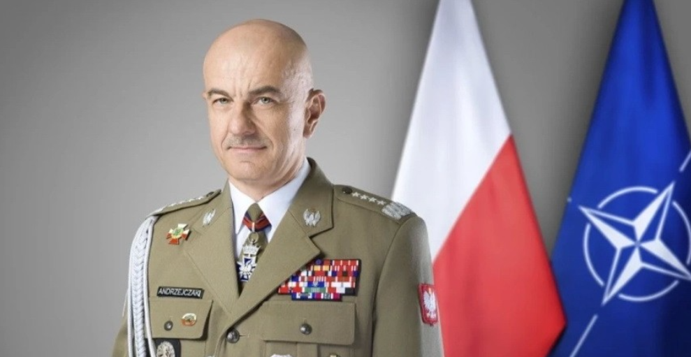 波兰将军：俄军袭击立陶宛期间，西方国家将攻击圣彼得堡

波兰前总参谋长雷蒙德·安