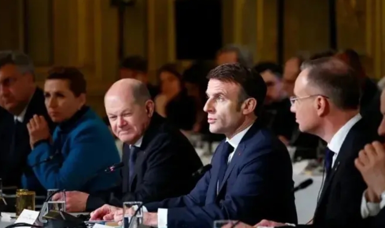 法国、英国想做乌克兰的出头鸟，阻碍美俄对俄乌冲突的谈判、会不会被美国吊打，毕竟美