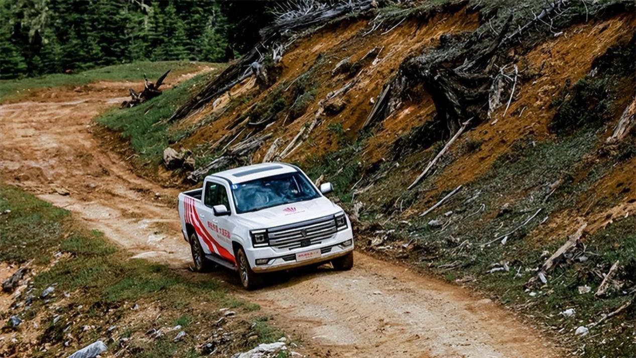 江铃大道追光者：多功能皮卡的新标杆，你值得拥有！