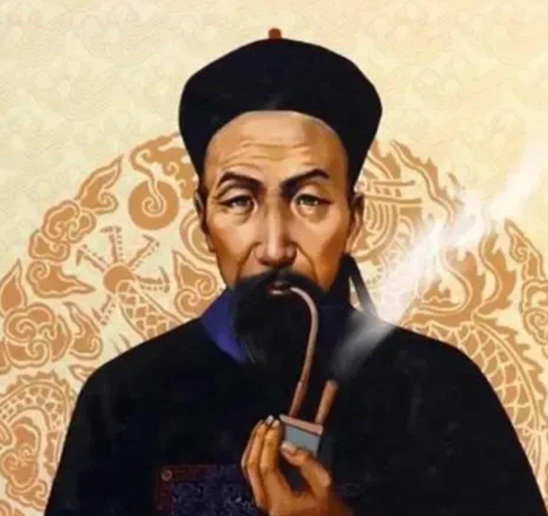 这两兄弟从面相上看，可谓是一对狠人！个个杀人如麻，威震三军！

第一个是曾老九曾
