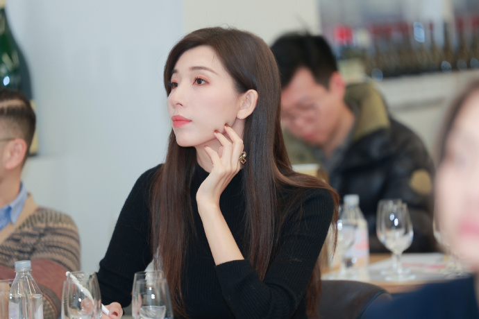 喜欢嗑糖的小姐姐都该知道的三个甜酒酒庄