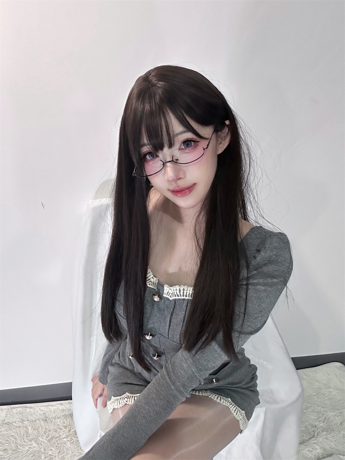 灰丝all grey穿搭 这透肤感我爱了