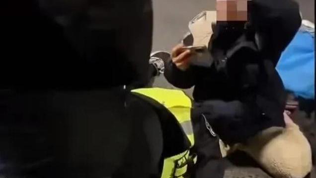 从逃避执法到生死抉择：郑州货车司机悲剧引发的深思