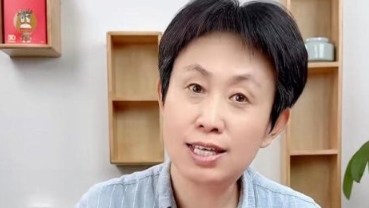 江歌妈60秒以上广告报价7万，背后的4点真相：

1、很大嫌疑这样的热搜是其他带