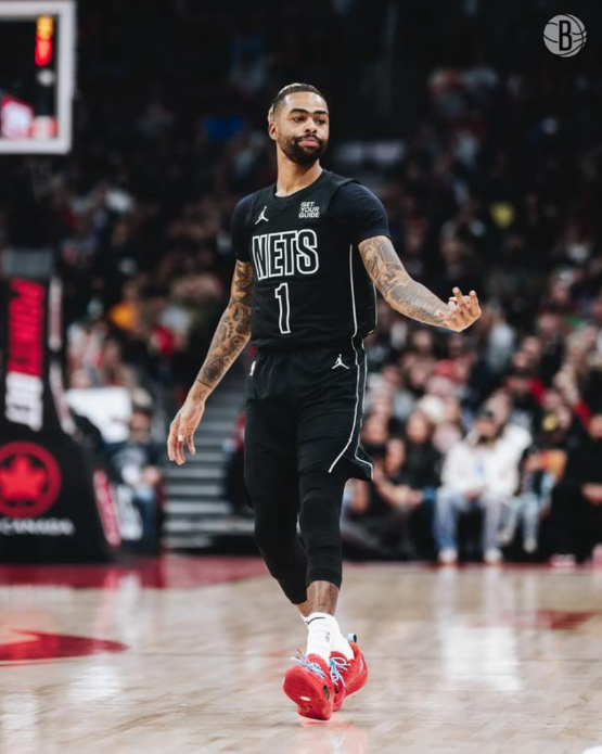 北京时间2025年1月3日，NBA常规赛，密尔沃基雄鹿队主场以110比113惜败