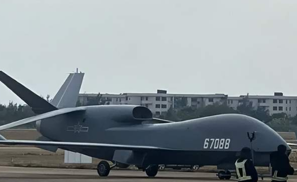 在今年珠海航展开启之前，所有人都把无人机想的太简单了，只有看过这次航展之后，你才