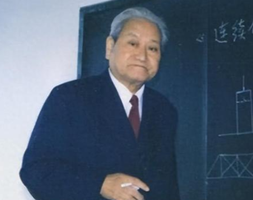 “三峡大坝建成后，迟早要被炸掉，"1992年，我国著名水利专家黄万里曾做出这一预