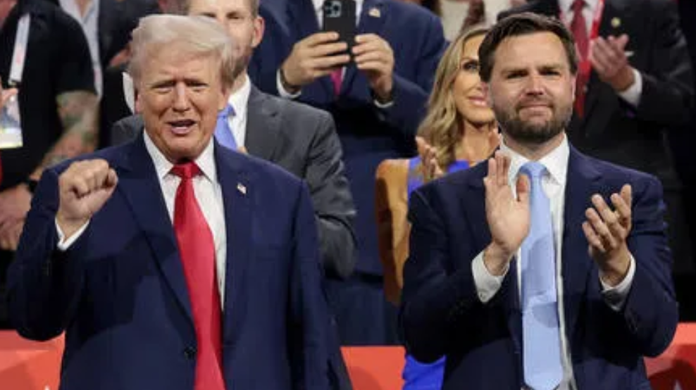 共和党副总统候选人万斯在周二的电视辩论中称，限制言论自由已成为对美国民主的最大威