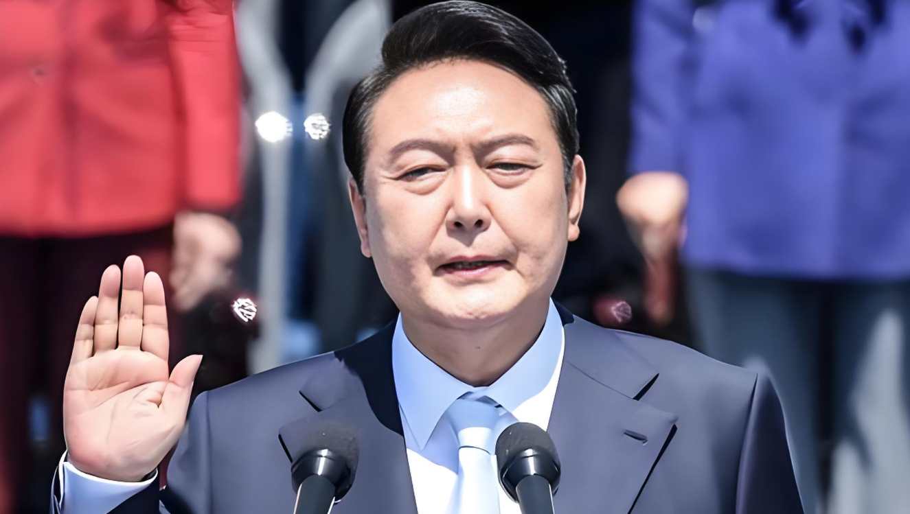 走投无路还在硬撑？尹锡悦放狠话战斗到底，背后或藏玄机！