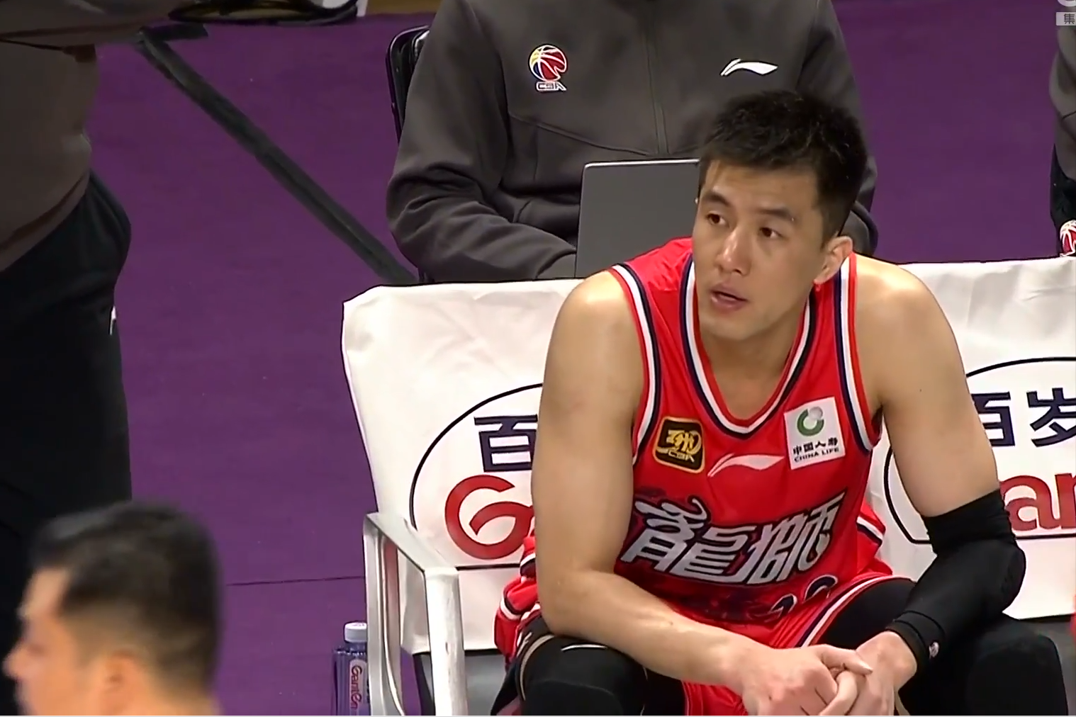 CBA：小伙连续5场上双，超队友郭艾伦，未来可期