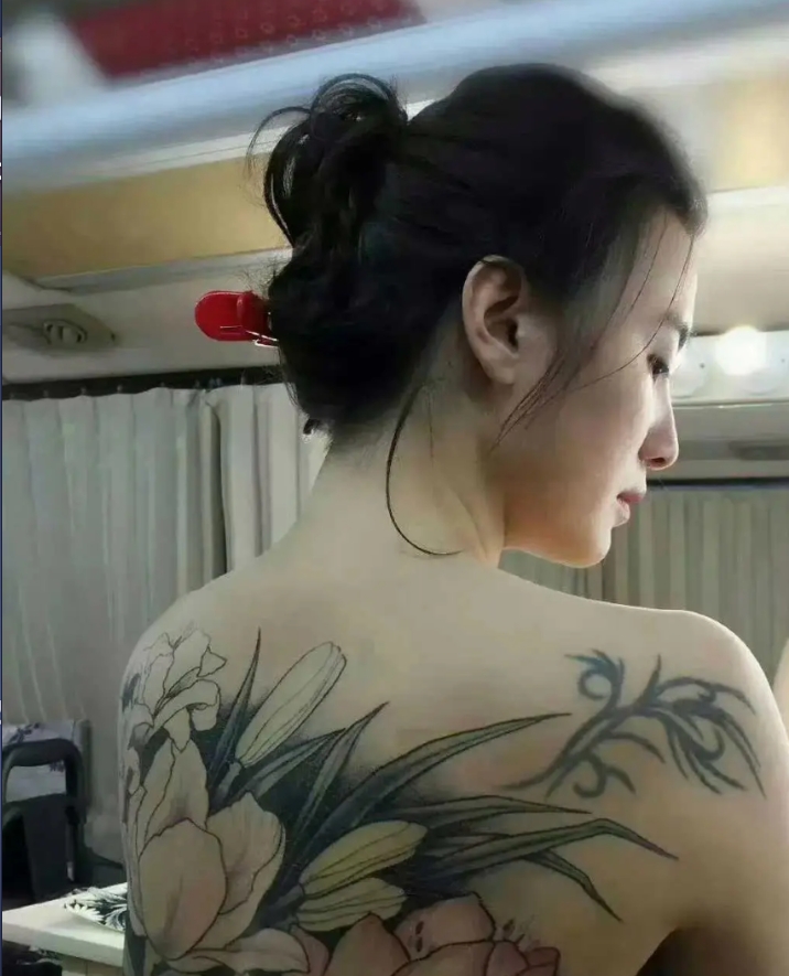宋佳大尺度剧照