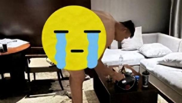 易建联和京城乔姐的PC瓜！